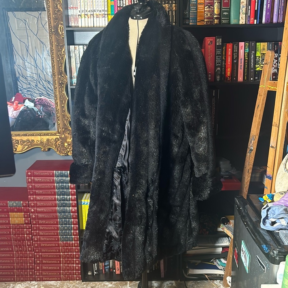 Full Body Faux Fur Coat Black Vintage